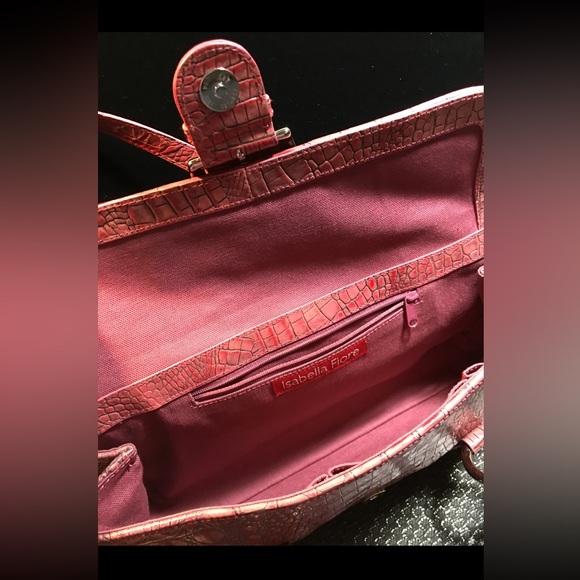 Isabella Fiore Pink Croc-Embossed Shoulder Bag - Picture 4 of 9